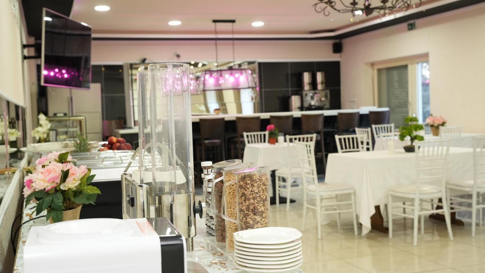 Sn Hotel And Restaurant Langgons Zewnętrze zdjęcie